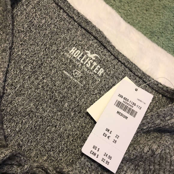 Hollister Gray Long Sleeve Fleece Top (BRAND NEW) - Picture 2 of 6